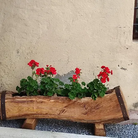 Salita Al Castello Rossana