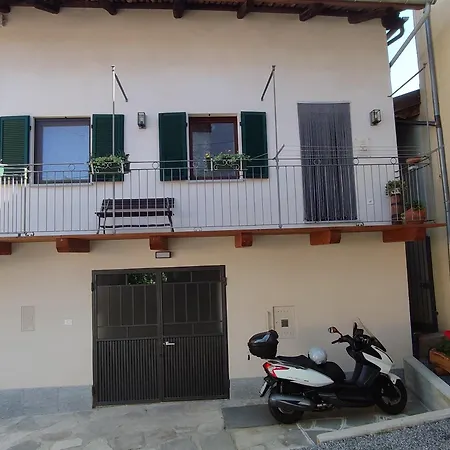 Salita Al Castello Hébergement de vacances *